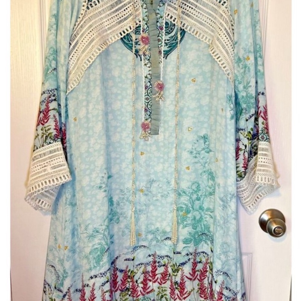 Pakistani designer Farah Talib Aziz luxe silk 2 pc in medium - Picture 8 of 8
